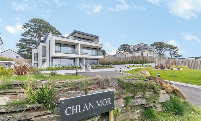 Carlyon Bay Cottage | 3 bedroom accommodation in Carlyon Bay, near Saint Austell