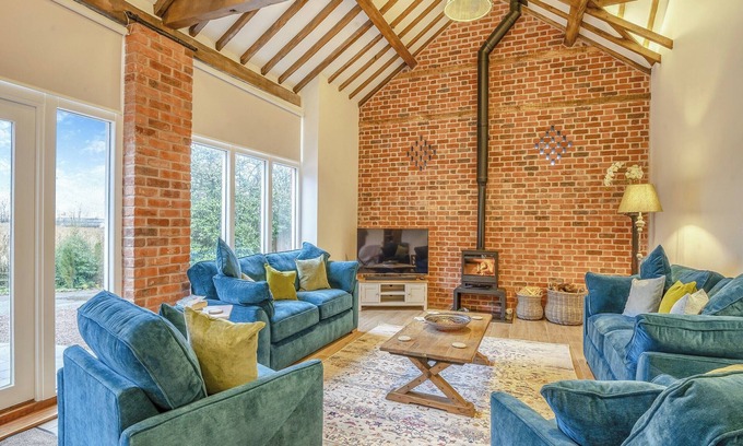 Whitchurch Cottage | 3 bedroom accommodation in Whitchurch