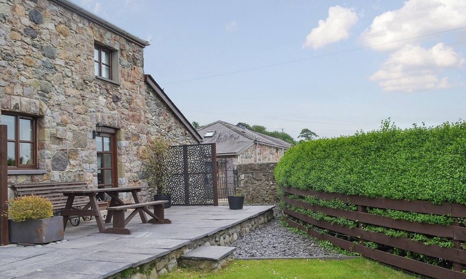 Bont Newydd Cottage | 3 bedroom accommodation in Caernarfon