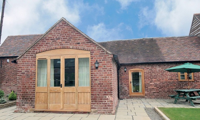 Pontesbury Cottage | 3 bedroom accommodation in Plealey, Shrewsbury