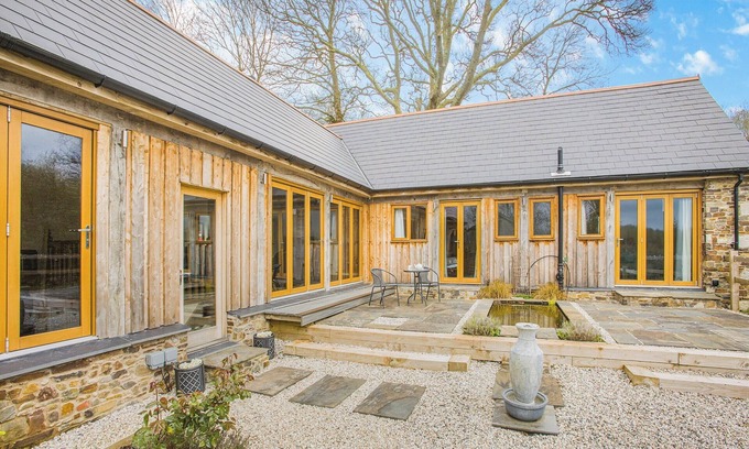 Ash Mill Cottage | 3 bedroom accommodation in Rackenford, near Tiverton