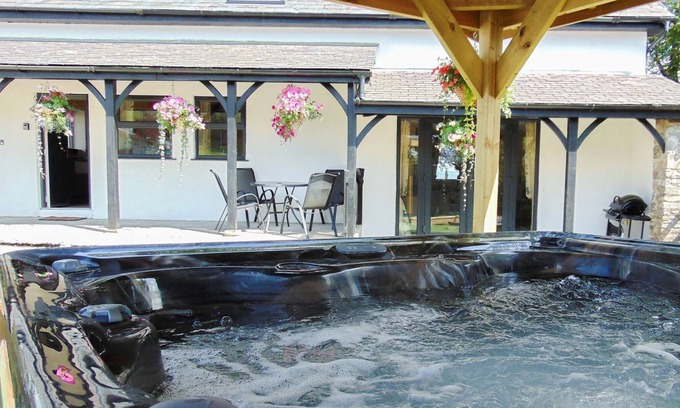 Bethania Cottage | 3 bedroom accommodation in Penuwch, near Tregaron