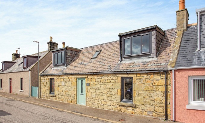 Burghead Cottage | 3 bedroom accommodation in Burghead
