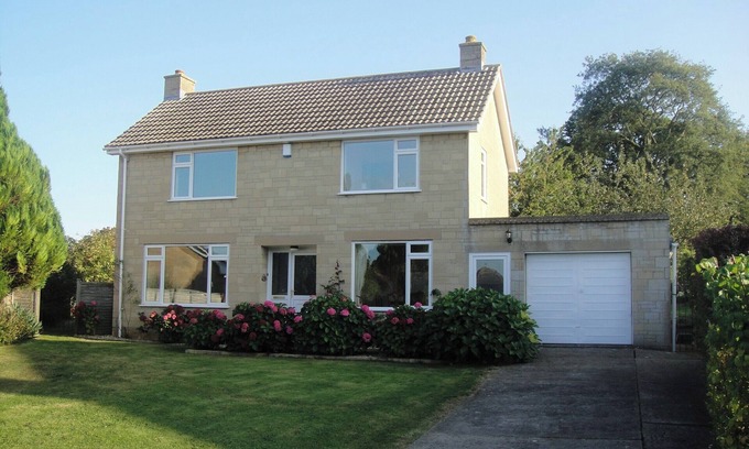 Crewkerne Cottage | 3 bedroom accommodation in Misterton, near Crewkerne
