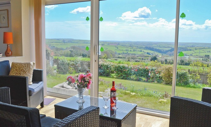Ivybridge Cottage | 3 bedroom accommodation in Bittaford, near Ivybridge
