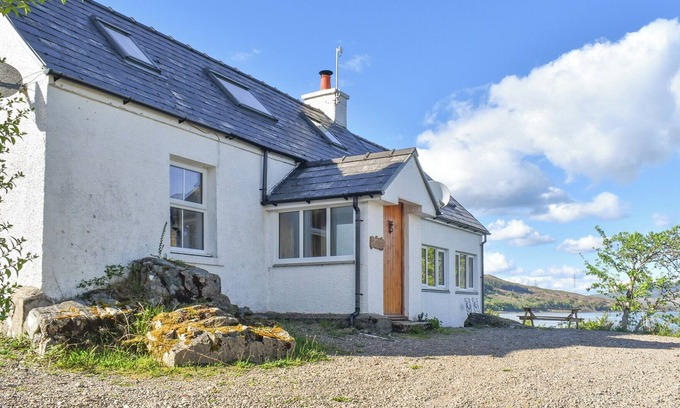 Nostie Cottage | 3 bedroom accommodation in Kylerhea