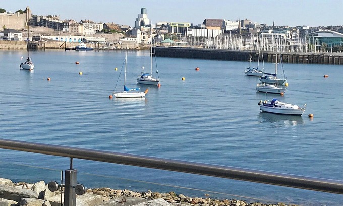 Turnchapel Cottage | 3 bedroom accommodation in Mount Batten, near Plymouth