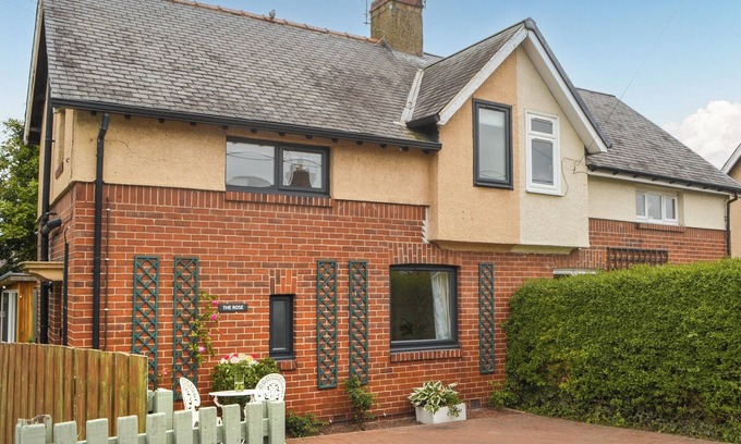 Lesbury Cottage | 3 bedroom accommodation in Lesbury, near Alnmouth