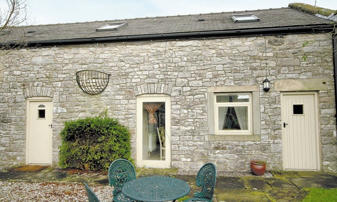 Over Haddon Cottage | 3 bedroom accommodation in Over Haddon, near Bakewell