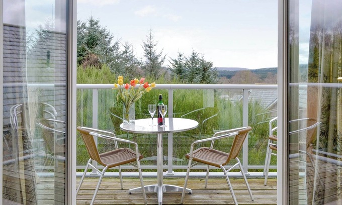 Inchmarlo Cottage | 3 bedroom accommodation in Inchmarlo, near Banchory