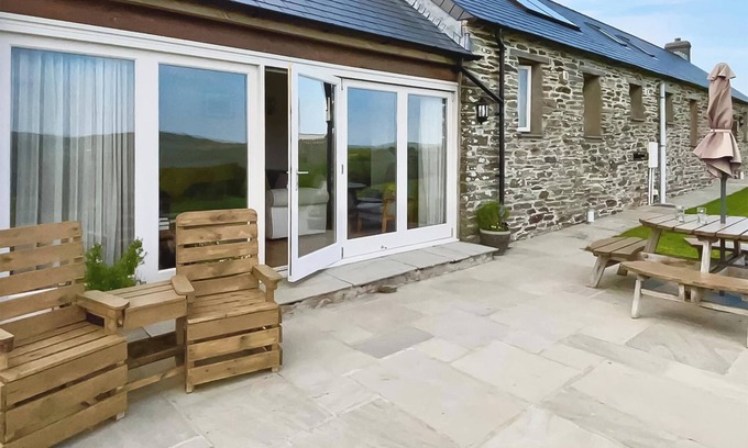 Boncath Cottage | 3 bedroom accommodation in Abercych, near Cardigan