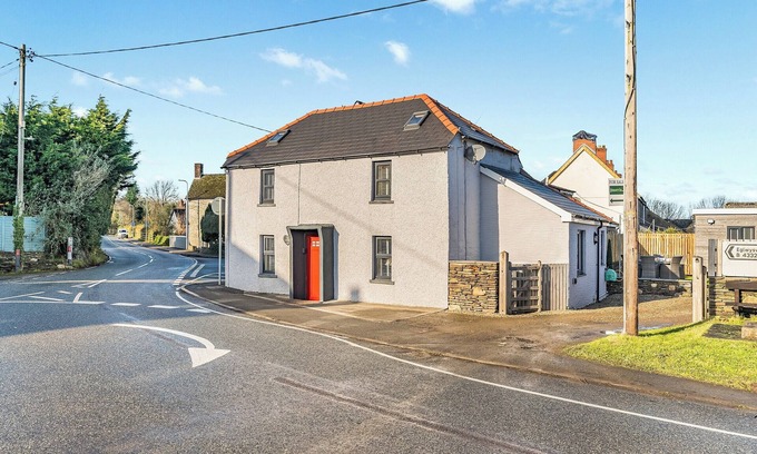 Boncath Cottage | 3 bedroom accommodation in Boncath, near Preseli Hills