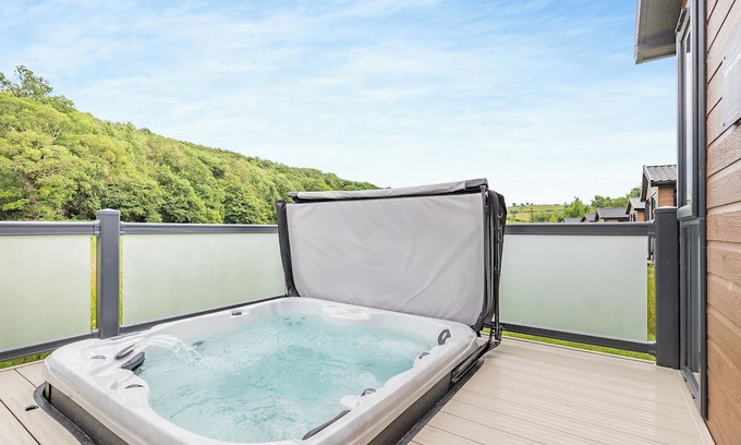 Caerwys Ski Chalet | 3 bedroom accommodation in Caerwys