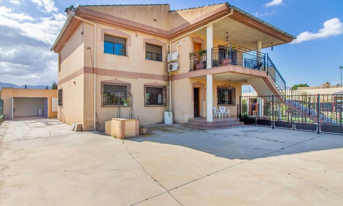 Aljucer House | 3 bedroom accommodation in Murcia