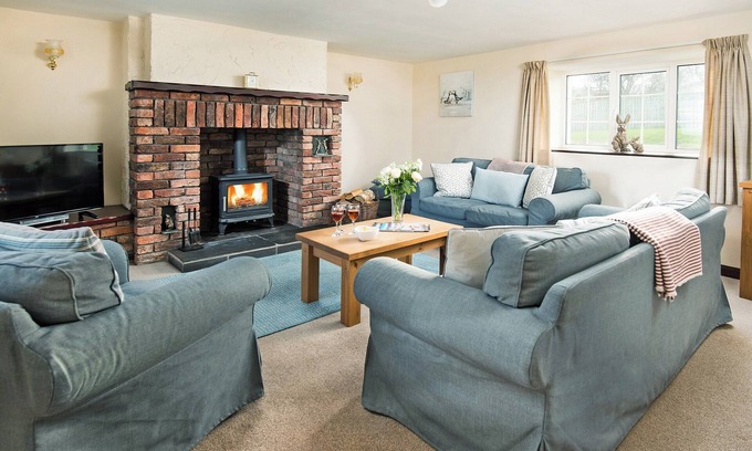 Dunstan Cottage | 3 bedroom accommodation in Dunstan, near Craster