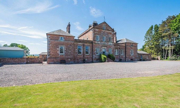 Kirkpatrick Fleming Cottage | 3 bedroom accommodation in Annan
