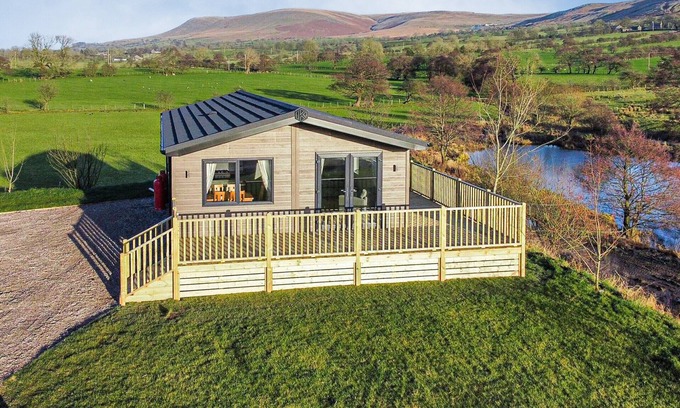 Fence Cottage | 3 bedroom accommodation in Barrow, near Clitheroe