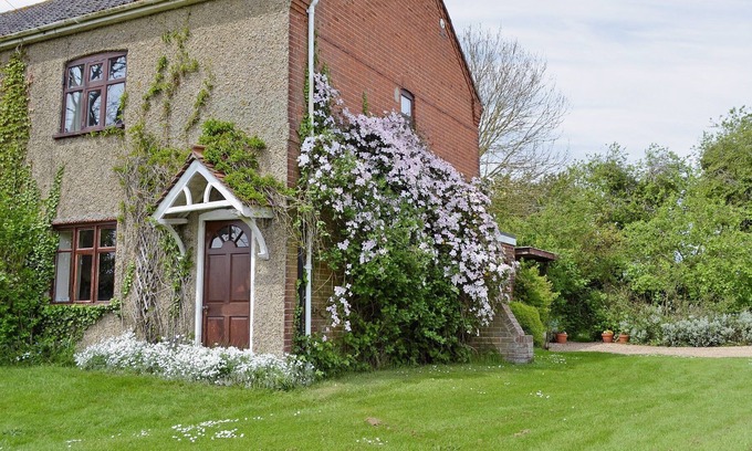 Foxley Cottage | 3 bedroom accommodation in Cawston, near Norwich