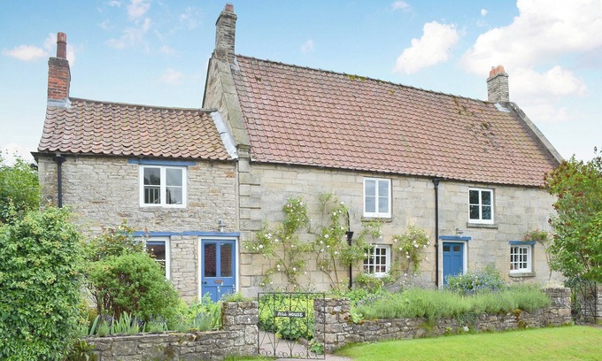 Scawton Cottage | 3 bedroom accommodation in Rievaulx, near Helmsley