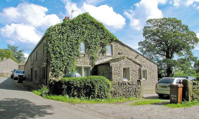 Hetton Cottage | 3 bedroom accommodation in Hetton, near Skipton