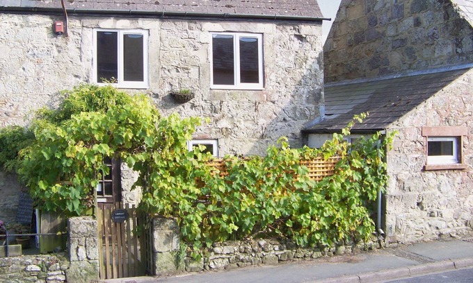 Niton Cottage | 3 bedroom accommodation in Niton, near Ventnor