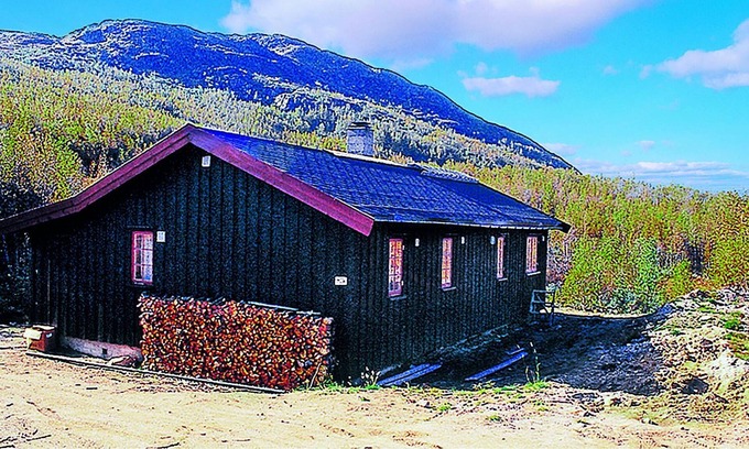 Hol House | 3 bedroom accommodation in Hovet