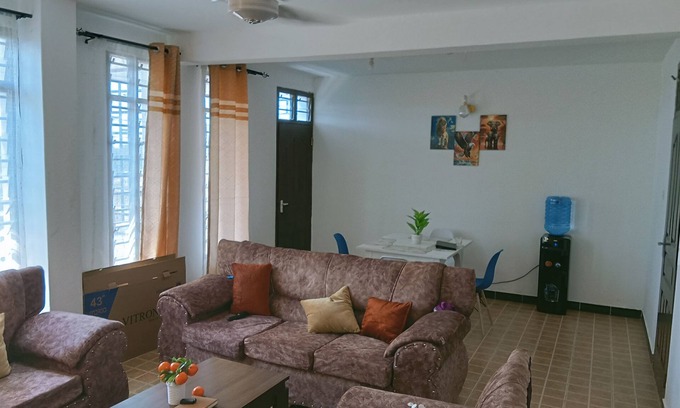 Galu Cottage | 3 BEDROOM AIRBNB-SAFE,SECURE,CLEAN, COMFORTABLE