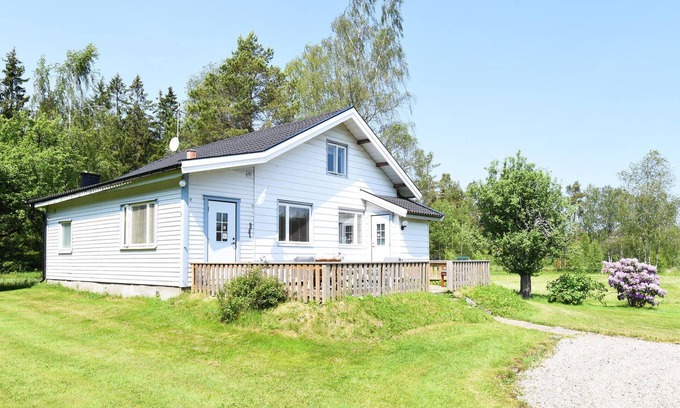 Trollhattan House | 3 bedroom amazing home in Vänersborg