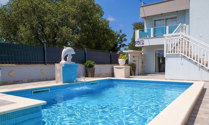 Marina House | 3 bedroom amazing home in Vinovac