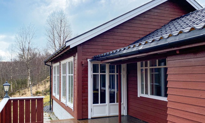 Ulsteinvik House | 3 bedroom amazing home in Haddal