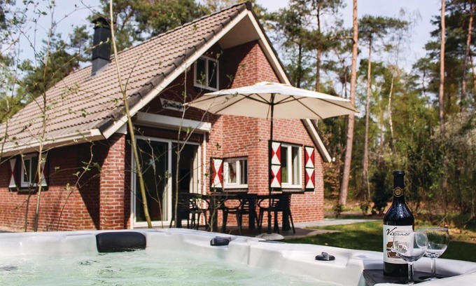 Ommen House | 3 bedroom amazing home in Ommen
