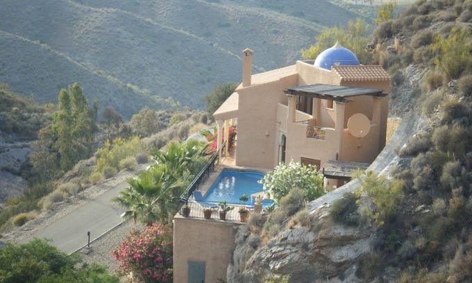 Turre Villa | 3 bedroom Andalusian villa with private pool, quiet, secluded 15 mins from the sea