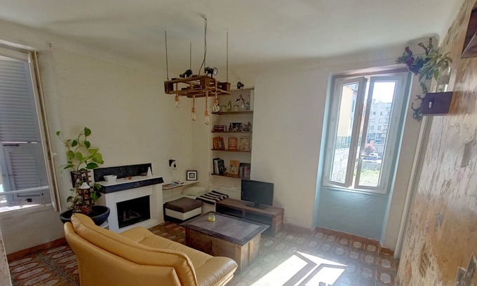 Vernier Apartment | 3-bedroom apartment 65m2, city center, 10min from train station, 20min from beach