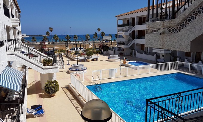 Torrevieja Apartment | 3 bedroom apartment feet in the sea and beach