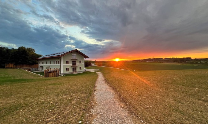 Dorfen Apartment | 3 bedroom apartment in dorfen