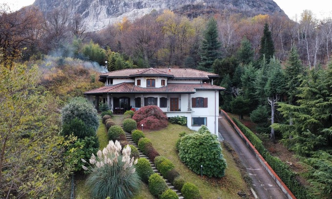 Villa Apartment | 3 bedroom apartment in baveno