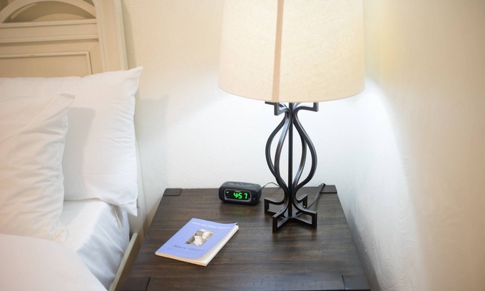 Allston Apartment | 3 Bedroom Apartment with Parking