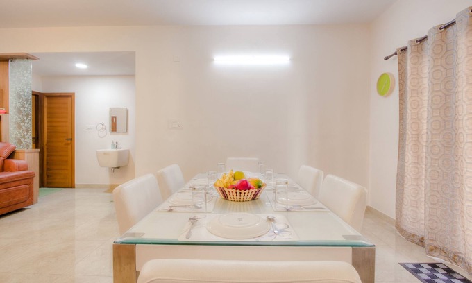 Mylapore Tiruvallikk Apartment | 3 Bedroom Apartment with Family house
