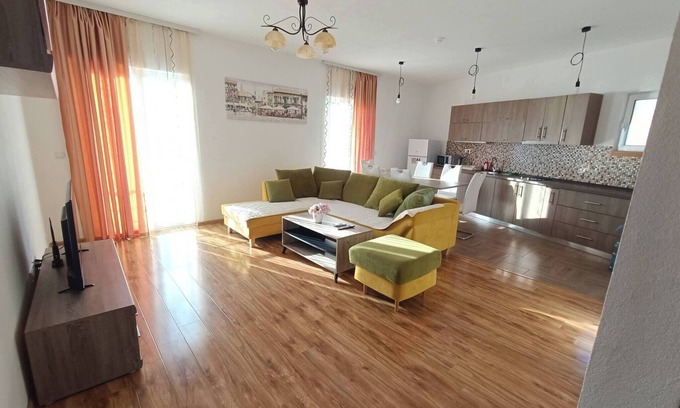 Susanj Apartment | 3 bedroom apartment with beautiful sea view