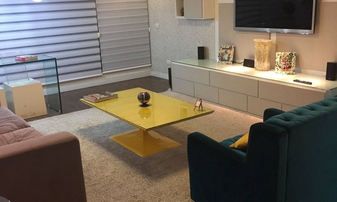 Boa Viagem Apartment | 3 BEDROOM APARTMENT WITH JACUZZI, SWIMMING POOL, 30M FROM THE POINT OF BEACH OF BOA VIAGEM.