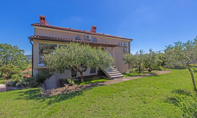 Piran Apartment | 3 bedroom awesome apartment in Secovlje