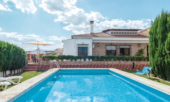 Hornachuelos House | 3 bedroom awesome home in Hornachuelos