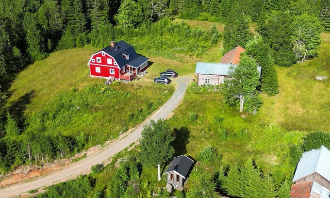 Appelbo House | 3 bedroom awesome home in Nybofjäll