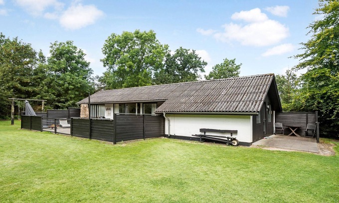 Thyholm House | 3 bedroom awesome home in Thyholm