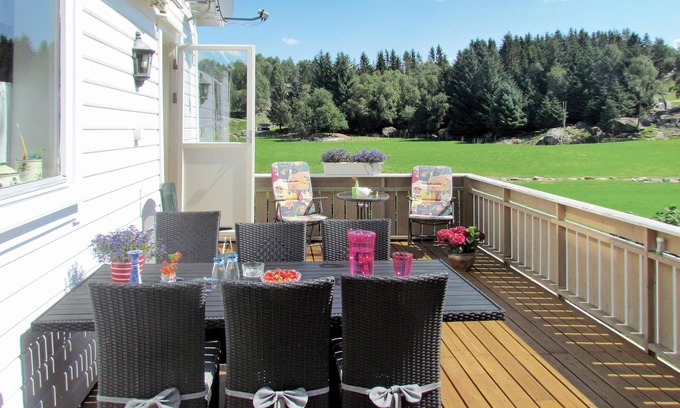 Skjold House | 3 bedroom awesome home in Skjold