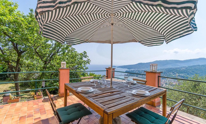 Rapallo House | 3 bedroom beautiful home in Rapallo