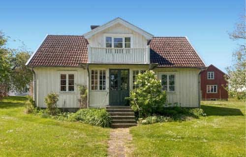 Kolboda House | 3 Bedroom Beautiful Home In Hagby