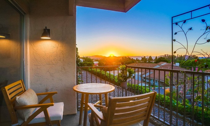 Rancho Bernardo Condo | 3 Bedroom Beautiful Oaks North 55+ Condo