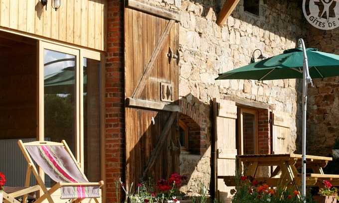 Saint-Romain-d'Urfe Cottage | 3-bedroom cottage with terrace, garden, and baby equipment