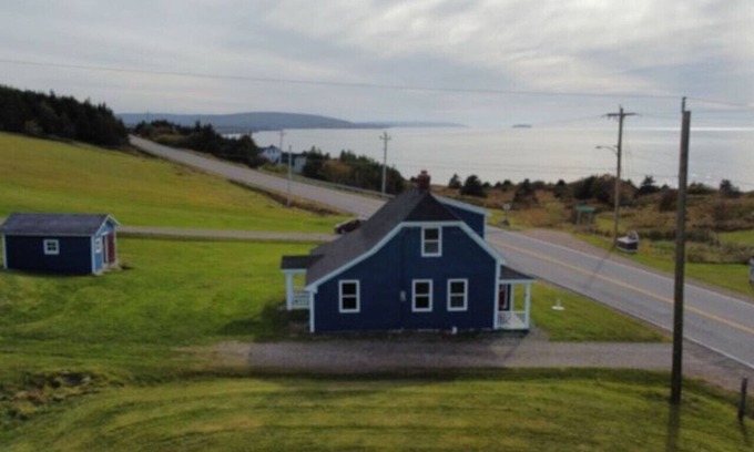 St. Joseph-Du-Moine House | 3 bedroom home with spectacular sunsets views